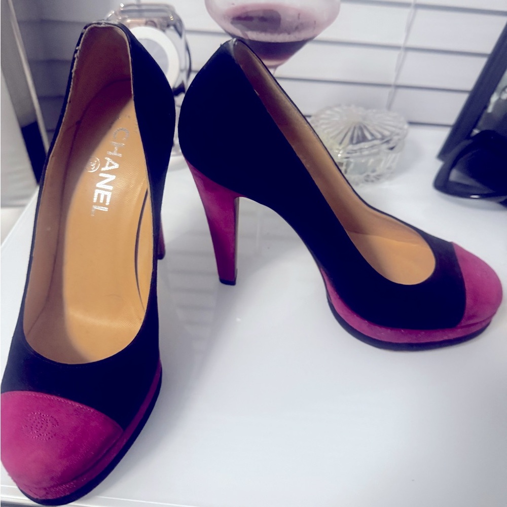 Chanel Pumps size 38